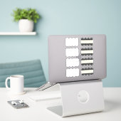 Sticker en dentelle noire et blanche (Ordinateur portable sur le bureau)