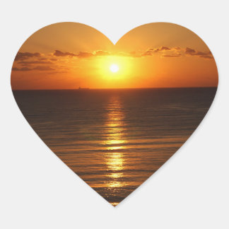 Sticker en forme de coeur du coucher du soleil