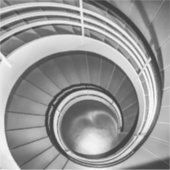 Sticker Escalier circulaire BW (Devant)