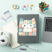 Sticker Faux Patchwork Pastel Cottage Kitty Face (Couverture iPad)
