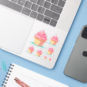 Sticker Fille Anniversaire Cute Cupcakes Rose (Ordinateur portable avec iPhone)
