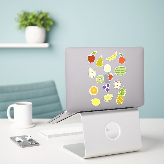 Sticker Fruits mignons (Ordinateur portable sur le bureau)