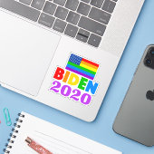Sticker Gay pride arc-en-ciel Biden 2020 (Ordinateur portable avec iPhone)