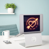 Sticker glowing image of a heart with cupid's arrow (Ordinateur portable sur le bureau)