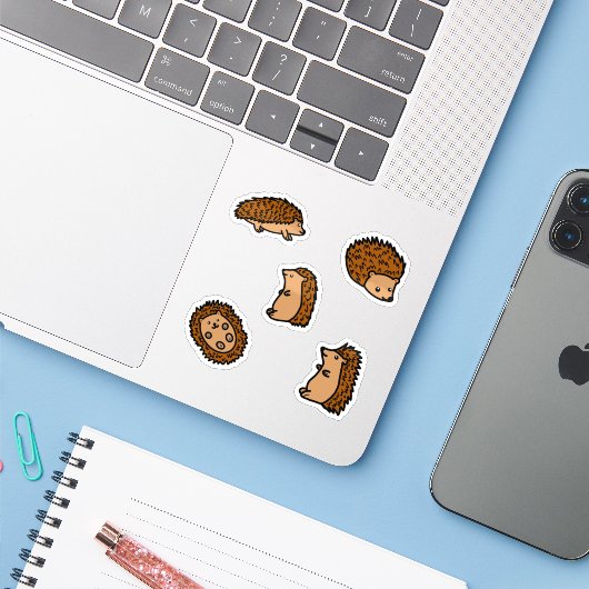 Sticker Hérisson (Ordinateur portable avec iPhone)