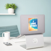 Sticker J'adore l'espace (Ordinateur portable sur le bureau)