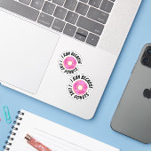 Sticker Je Cours Parce Que J'Aime Les Donuts (Ordinateur portable avec iPhone)