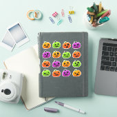 Sticker Joli citrouille d'halloween coloré (Couverture iPad)