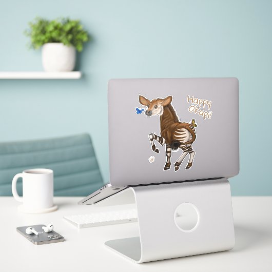 Sticker Joyeux Okapi ! (Ordinateur portable sur le bureau)