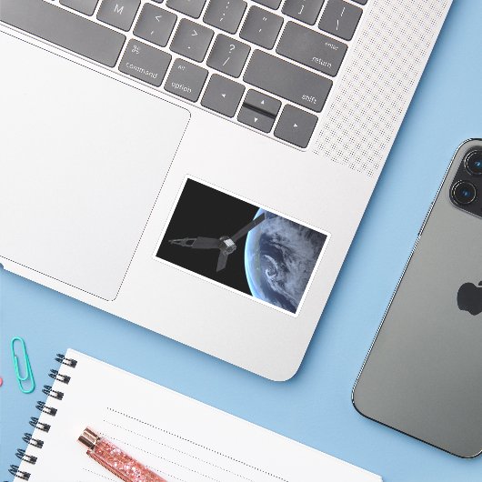 Sticker Juno Spacecraft Pendant Son Vol Sur Terre (Ordinateur portable avec iPhone)