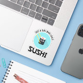 Sticker Juste Une Fille Qui Aime Le Sushi (Ordinateur portable avec iPhone)