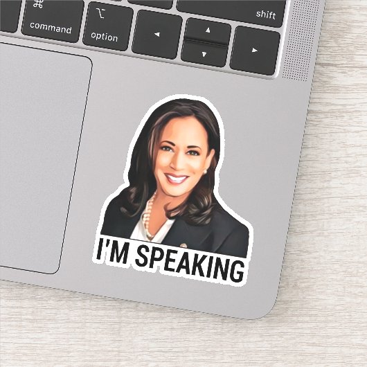 Sticker Kamala Harris Débat Je parle (Détail)