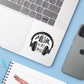 Sticker La musique est tout ce dont j'ai besoin (Ordinateur portable avec iPhone)
