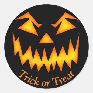 Sticker label voor draagtas met wieltjes op de hal