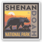 Sticker Le Parc national de Shenandoah | Mama Bear & Cubs (Devant)