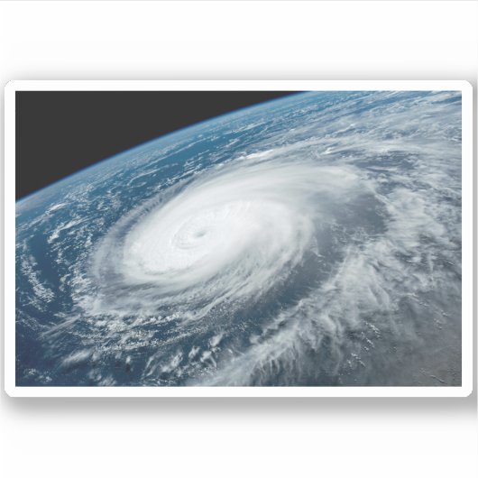 Sticker Le typhon Hinnamnor. (Devant)