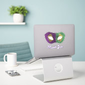 Sticker Les Couleurs de Mardi Gras (Ordinateur portable sur le bureau)