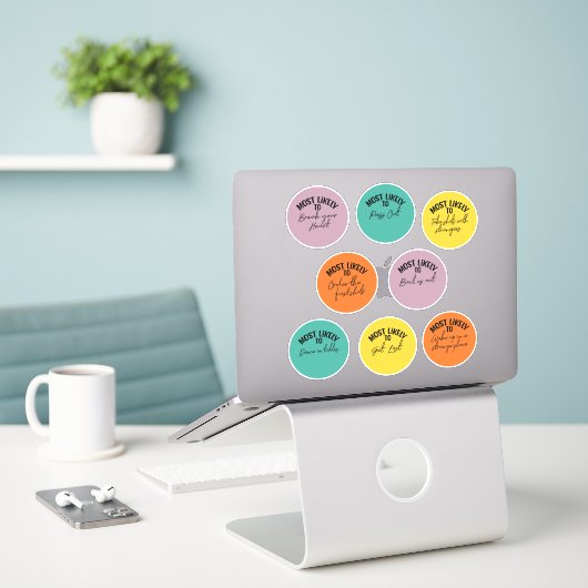 Sticker Les plus susceptibles de (Ordinateur portable sur le bureau)