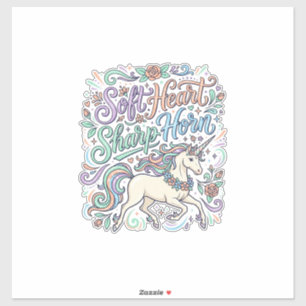 Sticker Licorne Cœur Doux Corne Pointue Fond Blanc Typogra
