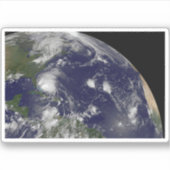 Sticker L'Ouragan Irene Traverse Les Bahamas. (Devant)