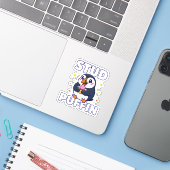 Sticker Macaron drôle de Macareux Petit Oiseau Cupcake Pun (Ordinateur portable avec iPhone)