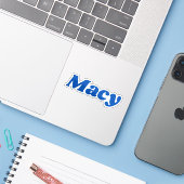 Sticker Macy (Ordinateur portable avec iPhone)