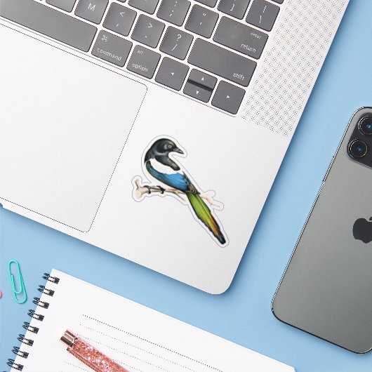 Sticker Magpie Bird (Ordinateur portable avec iPhone)