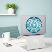 Sticker Mandala blanc sur fond bleu (Ordinateur portable sur le bureau)