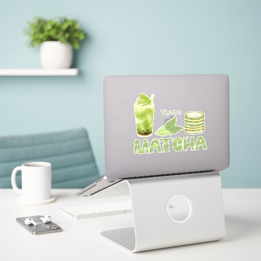 Sticker Matcha boba thé vert, matcha (Ordinateur portable sur le bureau)