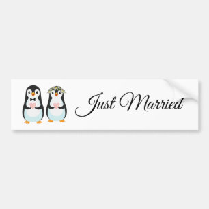 Sticker met Aardige Pinguïn Koppel Nieuw Getrouwd