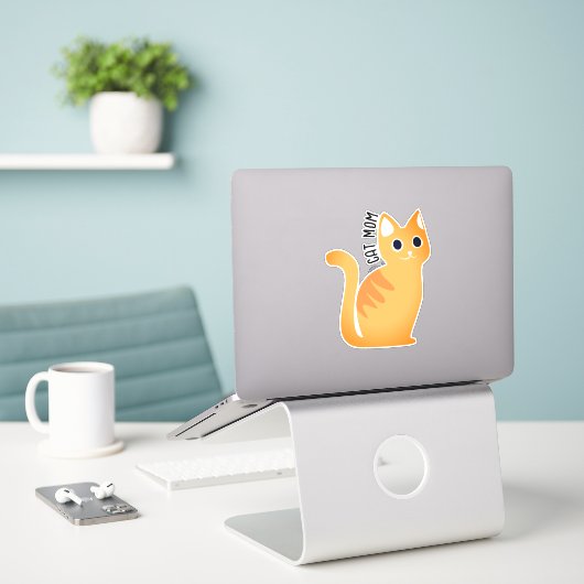 Sticker Moderne Cute Maman Chat | Belle Tabby Kitten Orang (Ordinateur portable sur le bureau)