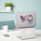 Sticker Né pour la liberté | 8"x 8"- transparent brillant (Ordinateur portable sur le bureau)