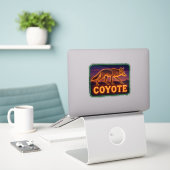 Sticker Neon Coyote (Ordinateur portable sur le bureau)