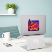 Sticker Neon Goose (Ordinateur portable sur le bureau)