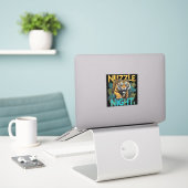 Sticker Nuzzle Night (Ordinateur portable sur le bureau)