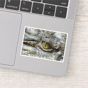 Sticker Oeil jaune effrayant de crocodile