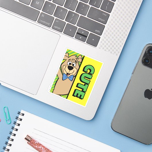 Sticker Ours Boo-Boo mignon (Ordinateur portable avec iPhone)