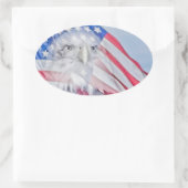 Sticker Ovale Bald Eagle Head & the American Flag (Sac)