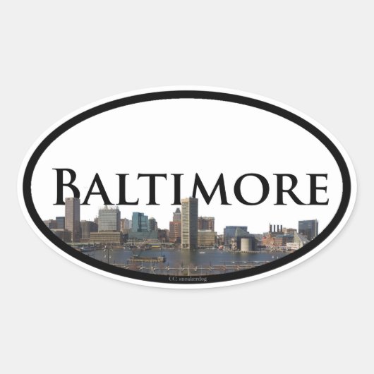 Sticker Ovale Baltimore Skyline avec Baltimore dans le ciel (Devant)