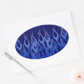 Sticker Ovale Bleu cool sur Blue Racing Flames décorative (Enveloppe)