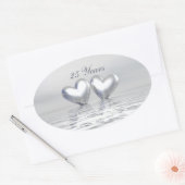 Sticker Ovale Coeurs de l'anniversaire d'argent (Enveloppe)