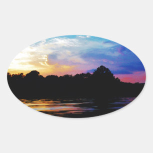 Sticker Ovale Coucher de soleil arc-en-ciel sur le lac de montag