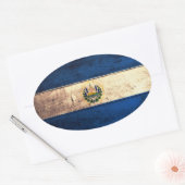 Sticker Ovale Drapeau du Salvador en bois ancien (Enveloppe)