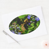 Sticker Ovale Fleur violette et abeille boursouflante (Enveloppe)