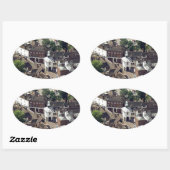 Sticker Ovale Godaling Surrey Angleterre (Feuille)