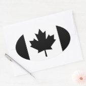 Sticker Ovale Graphique de drapeau canadien en noir (Enveloppe)