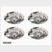 Sticker Ovale Léopard de neige - beau ! (Feuille)