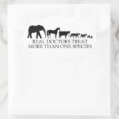 Sticker Ovale Les Vétérinaires Traitent Plus D'Une Espèce (Sac)