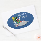 Sticker Ovale MARVIN MARTIAN™ Riding Rocket (Enveloppe)