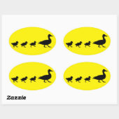 Sticker Ovale Mère Canard et Canards en Silhouette (Feuille)